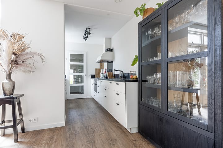 Foto 14 van Riouwstraat 16