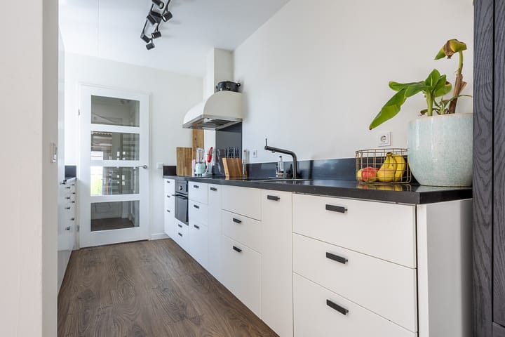 Foto 15 van Riouwstraat 16