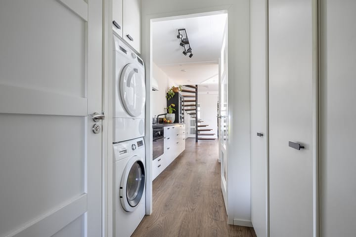 Foto 18 van Riouwstraat 16