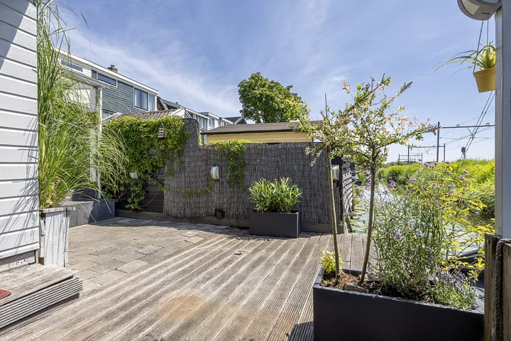 Foto 23 van Riouwstraat 16