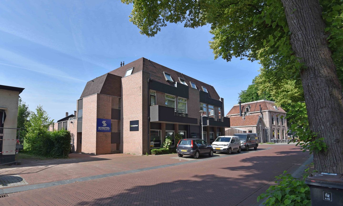 View photo 3 of Stationsstraat 8-A