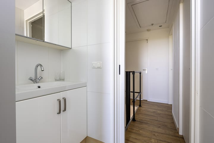 Foto 40 van Riouwstraat 16