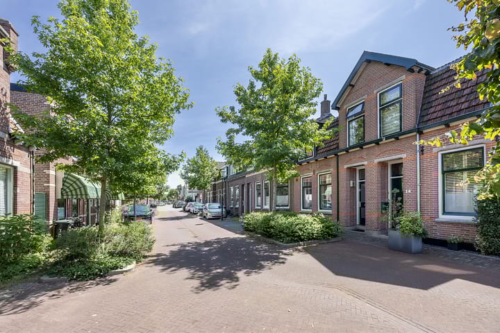 Foto 45 van Riouwstraat 16