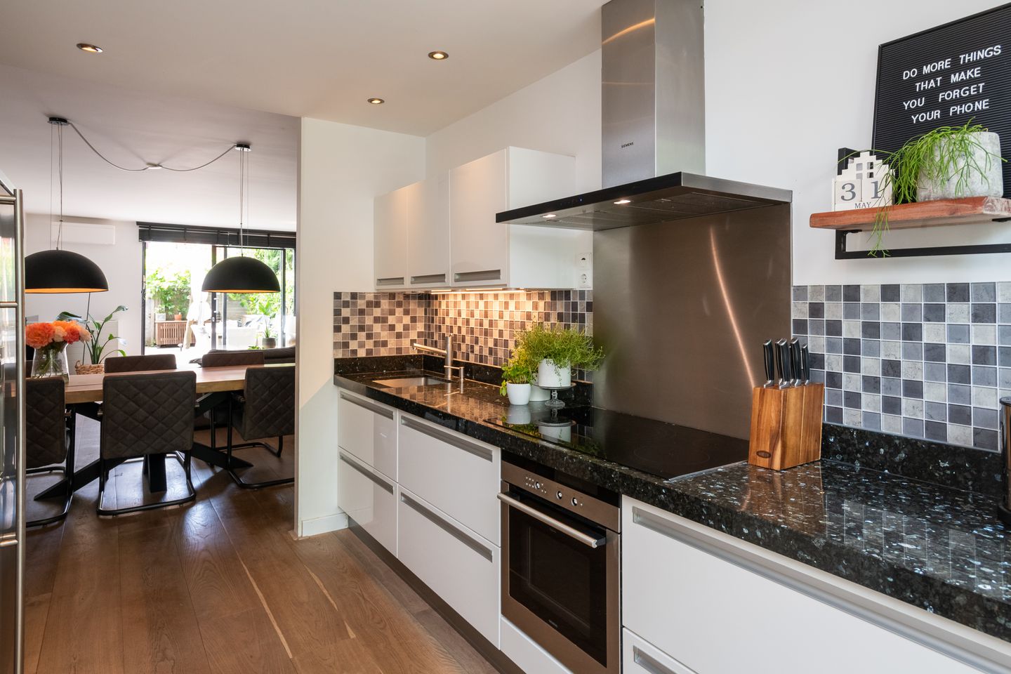 Foto 5 van Laan van Avant-Garde 477