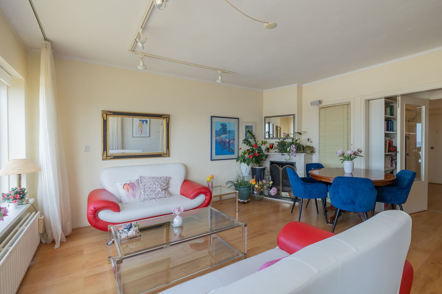 Photo 10 of Karel Doormanstraat 6-F7