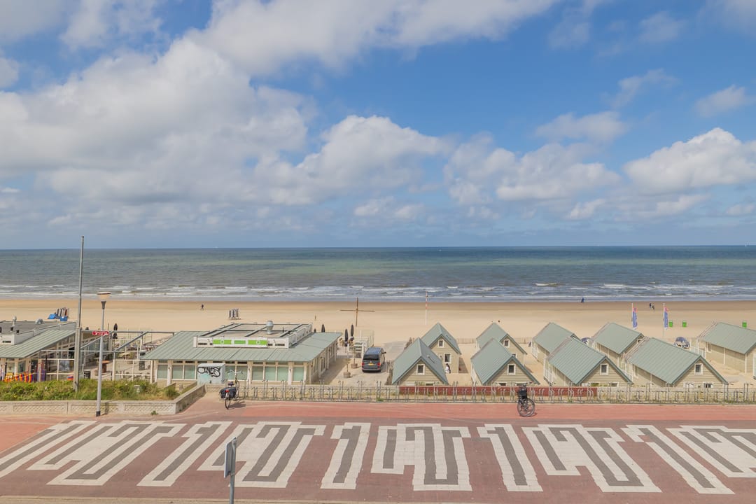 Photo 23 of Karel Doormanstraat 6-F7