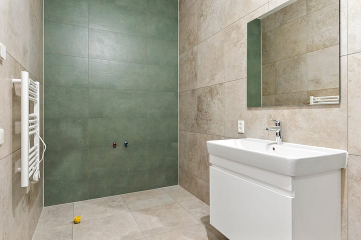 Foto 8 van Mahoniehout 390