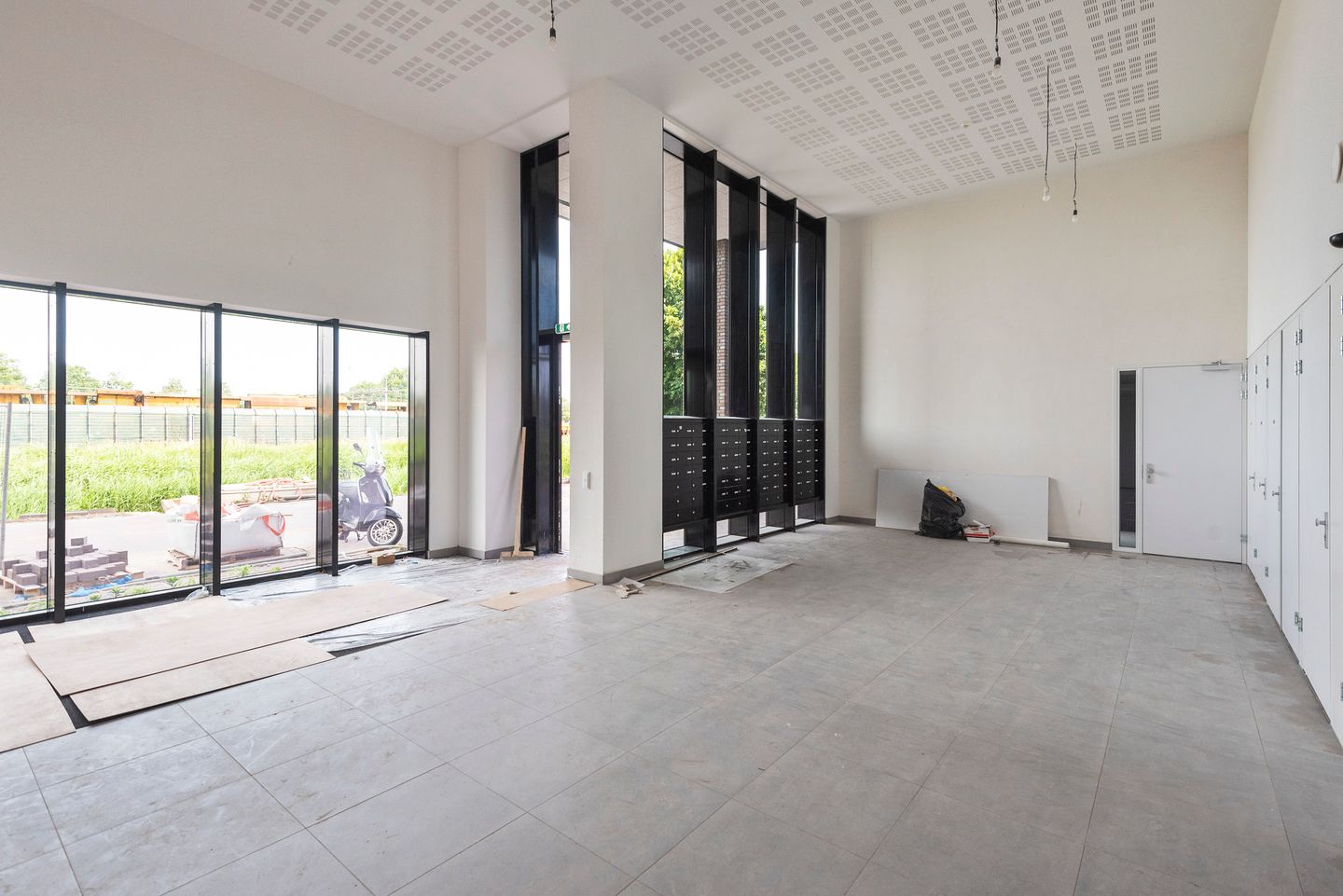 Foto 14 van Mahoniehout 390