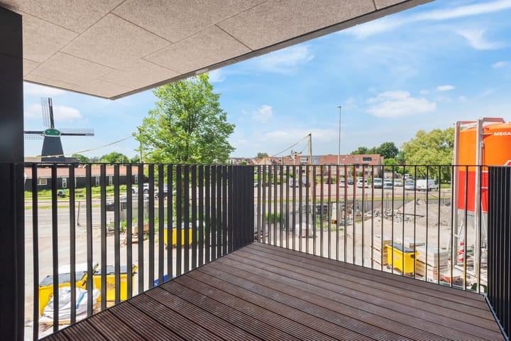 Foto 15 van Mahoniehout 390