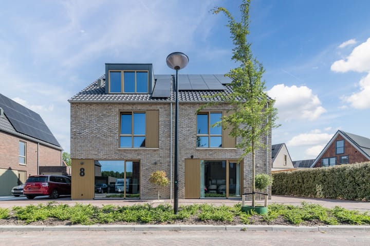 Foto 2 van Huiszwaluwstraat 6