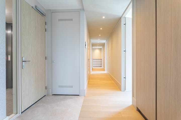 Photo 18 of Dr. Lelykade 196-J