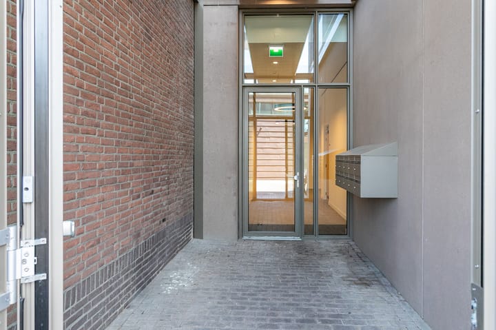 Photo 69 of Dr. Lelykade 196-J