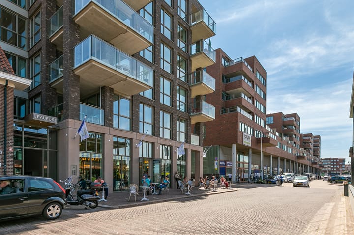 Photo 74 of Dr. Lelykade 196-J