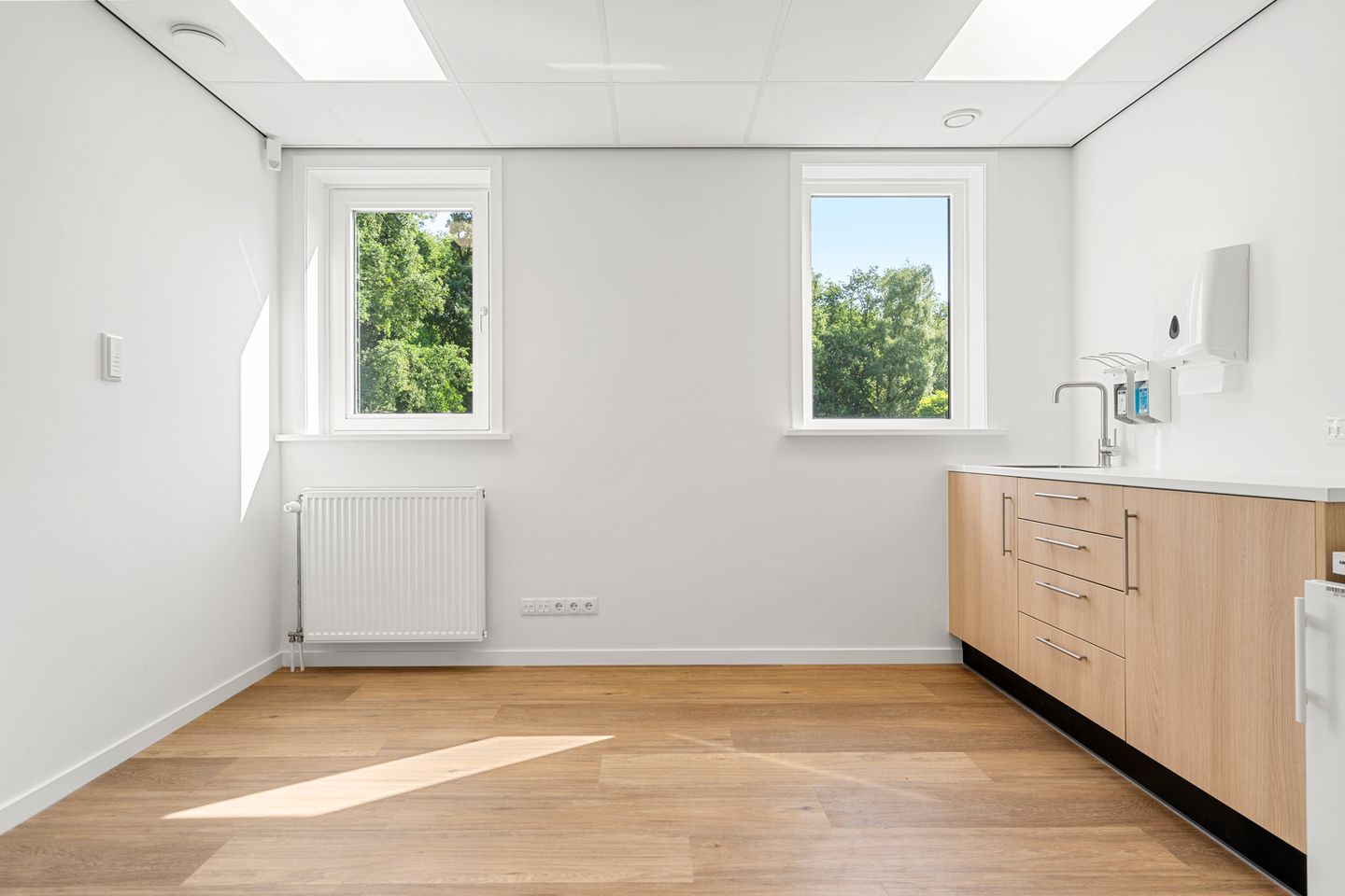 View photo 3 of Schubertplein 7-8