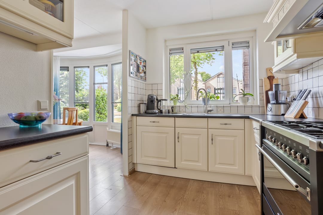 Foto 7 van Tintlaan 98