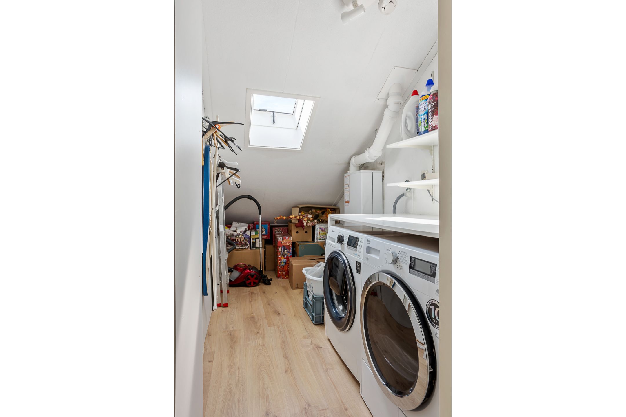 Foto 33 van Tintlaan 98