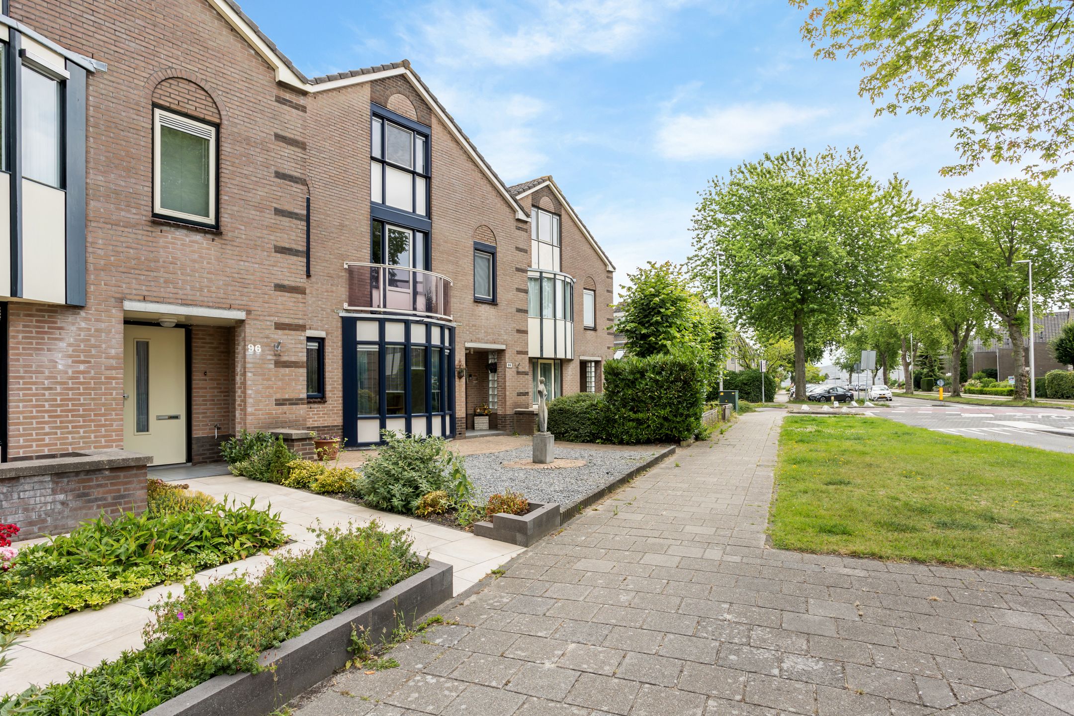 Foto 42 van Tintlaan 98