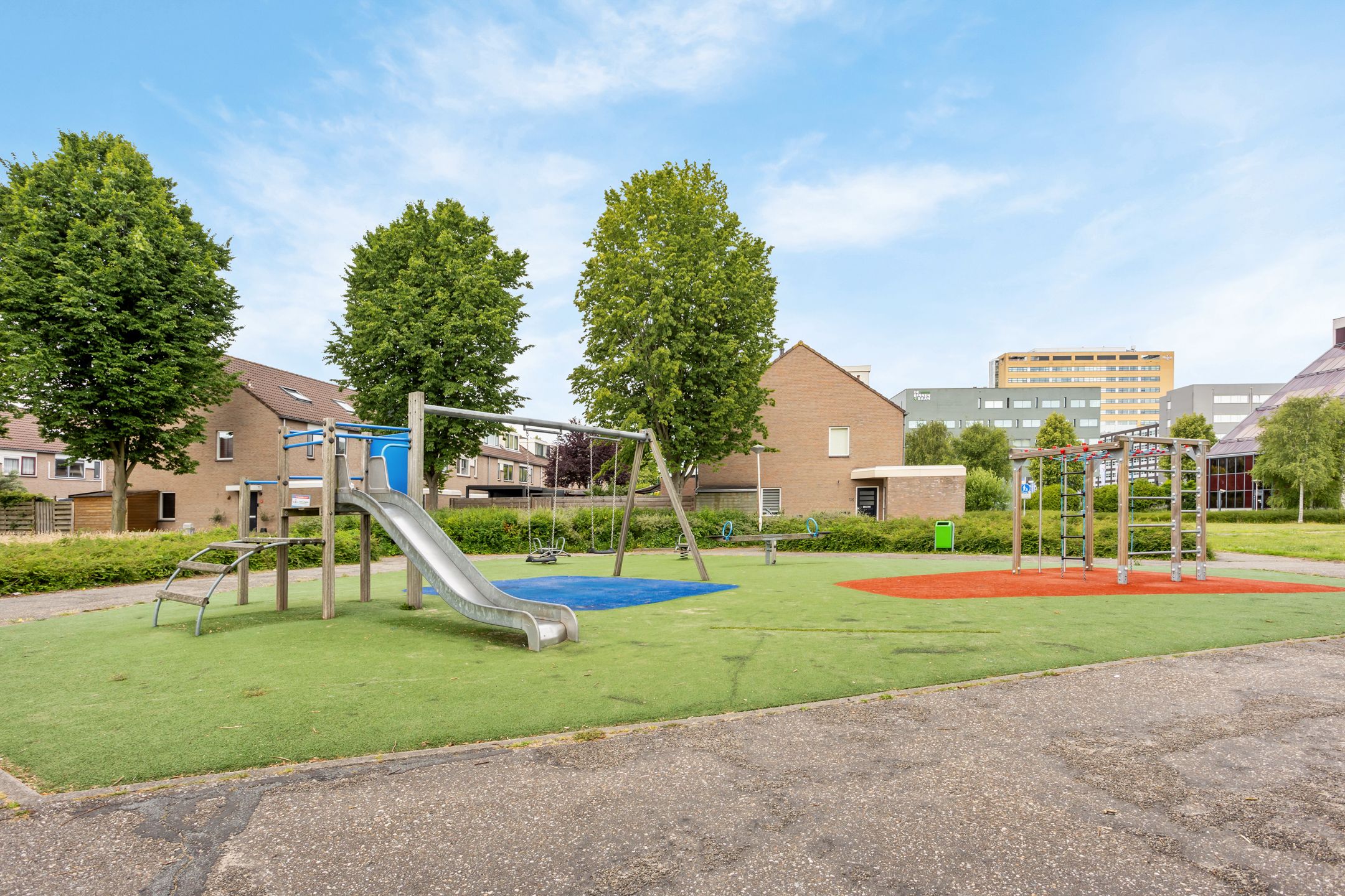 Foto 45 van Tintlaan 98