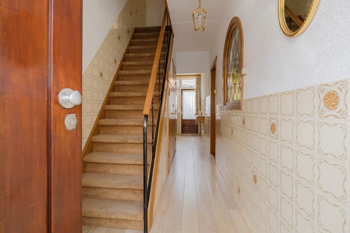 Foto 5 van Alexander Bellstraat 56