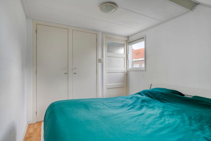 Photo 22 of Deensestraat 28