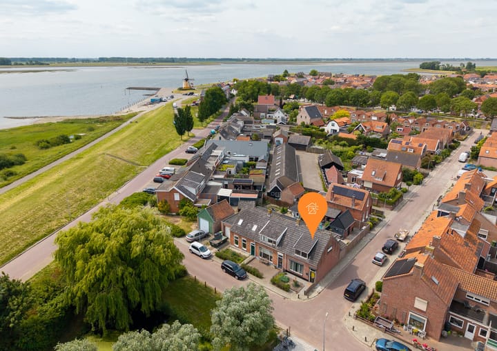 Photo 49 of Deensestraat 28