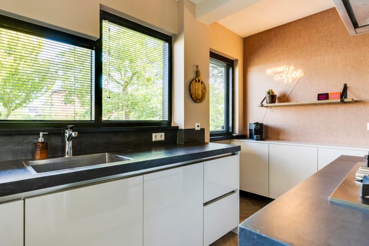 Foto 18 van Barrierlaan 57