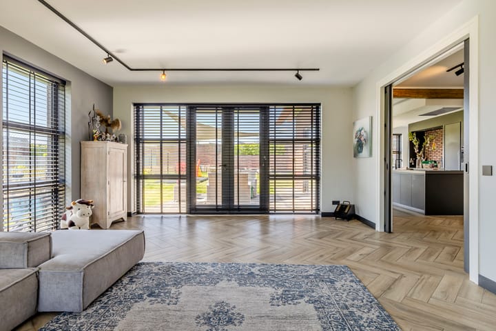 Foto 23 van Luchen 21-A