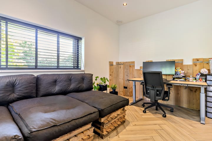 Foto 25 van Luchen 21-A