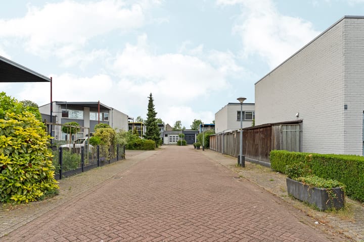 Photo 35 of Fioringrasstraat 3