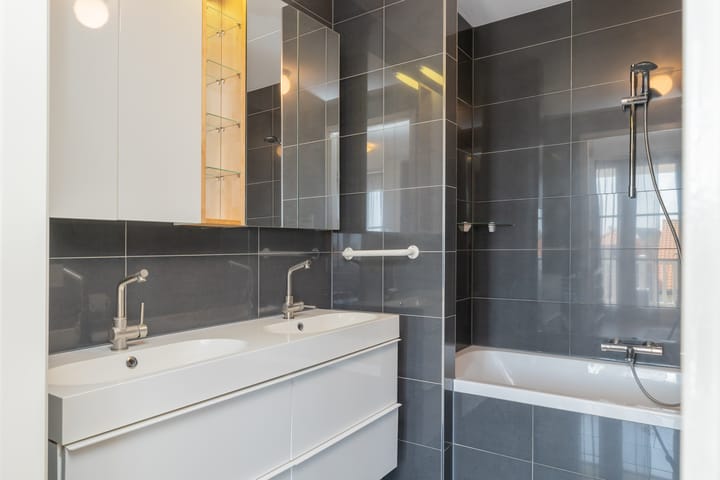 Photo 22 of Hogeweg 46-C