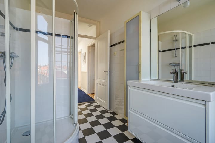 Foto 54 van Van Bleiswijkstraat 185