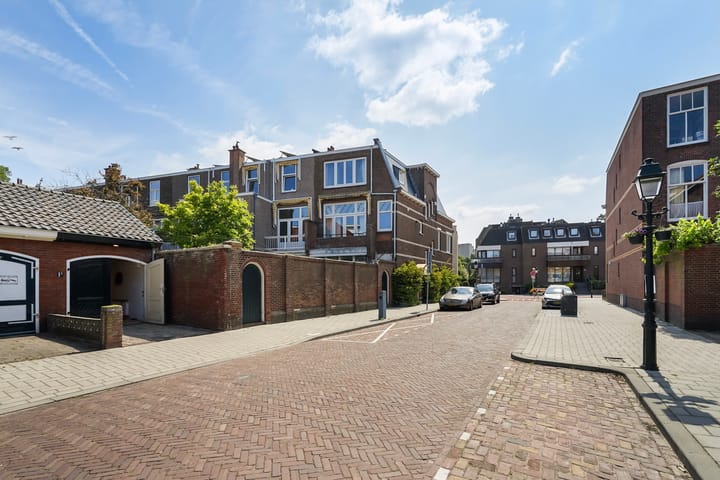 Foto 69 van Van Bleiswijkstraat 185