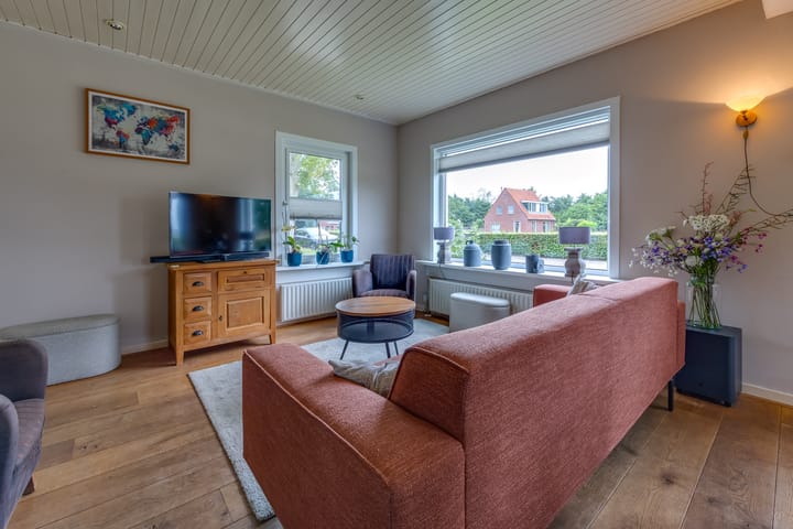 Photo 15 of Hunzelaan 8