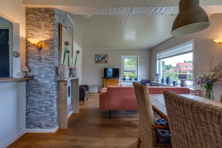 Photo 16 of Hunzelaan 8