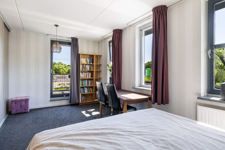 Photo 18 of Dorpsplein 10-F