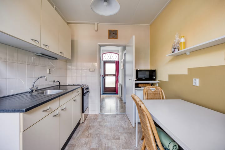 Foto 11 van Goudsbloemstraat 81