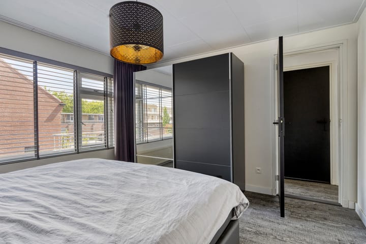 Foto 26 van Rodenbachstraat 6