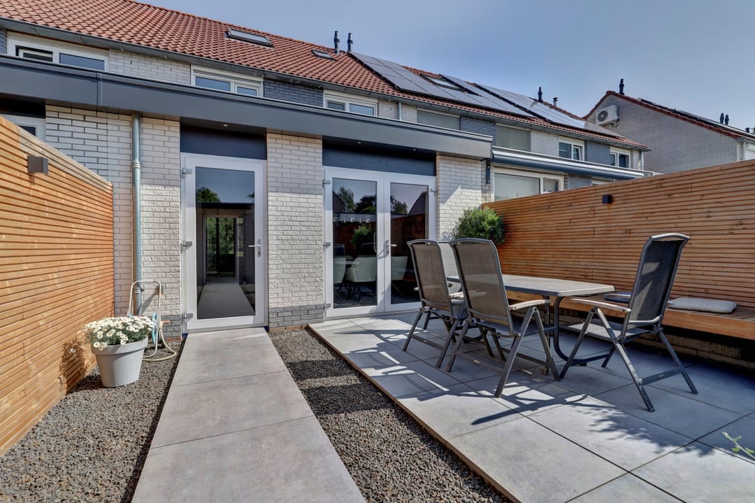 Photo 43 of Groenling 31