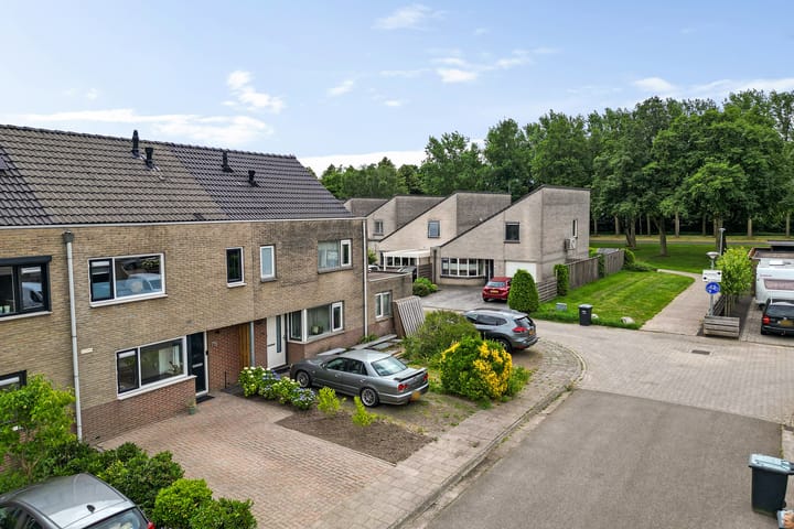 Photo 5 of Zwaluwenveld 75