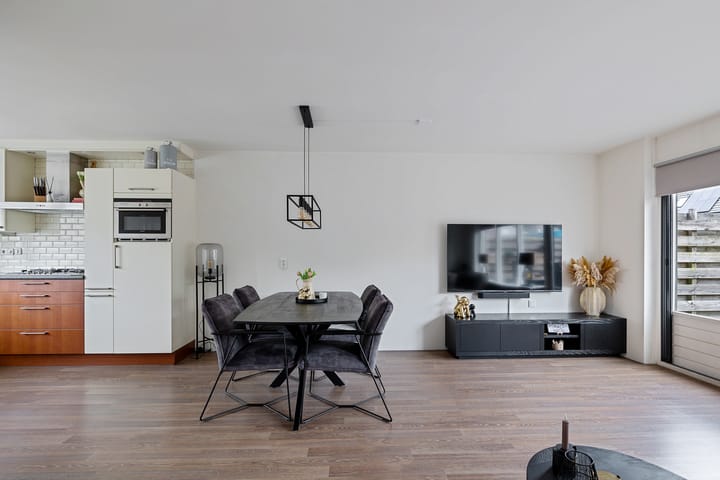 Foto 9 van Zwaluwenveld 75