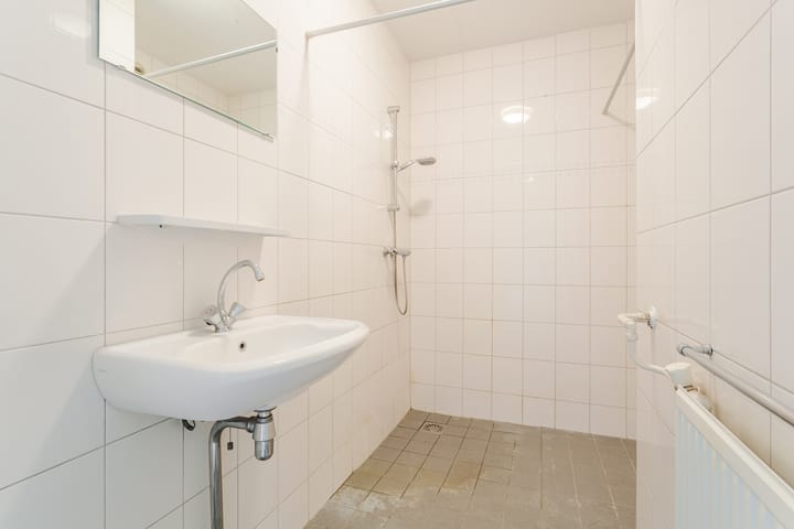 Foto 21 van Van Oldenbarneveltstraat 452