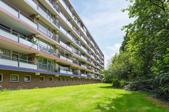 Foto 30 van Van Oldenbarneveltstraat 452