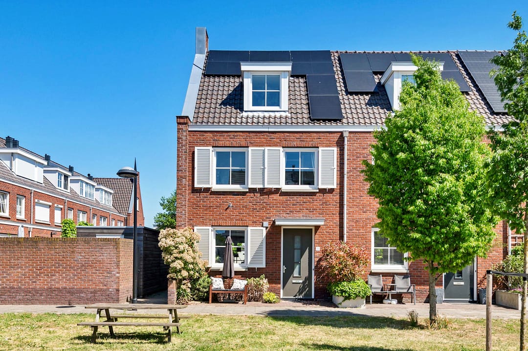 Photo 1 of Gerrit Heeringastraat 1