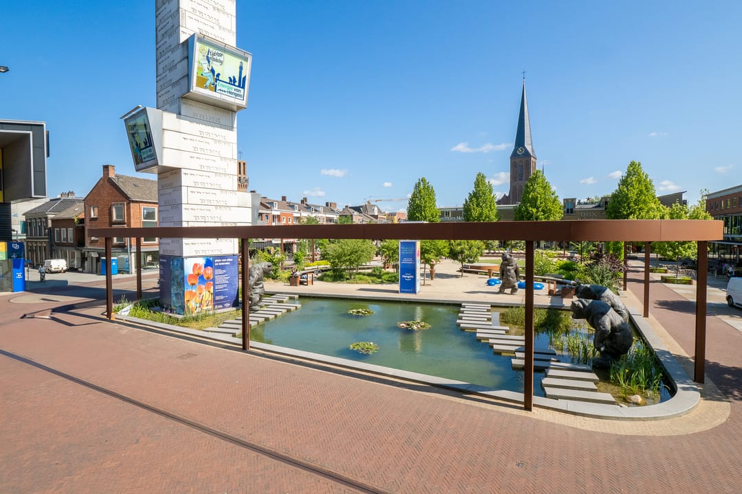 Foto 32 van Brink 158