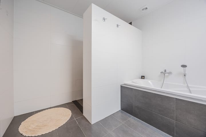 Foto 21 van Vorenseindseweg 7