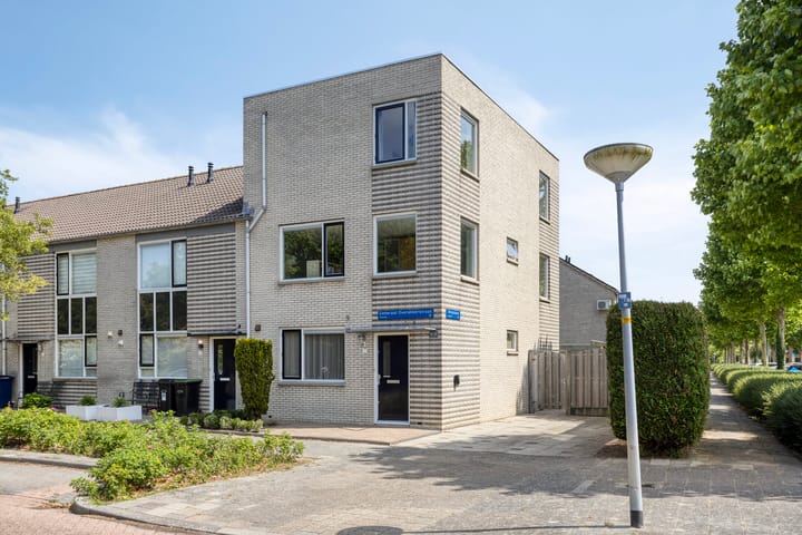 Foto 38 van Generaal Overakkerstraat 17