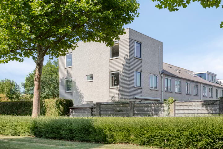 Foto 37 van Generaal Overakkerstraat 17