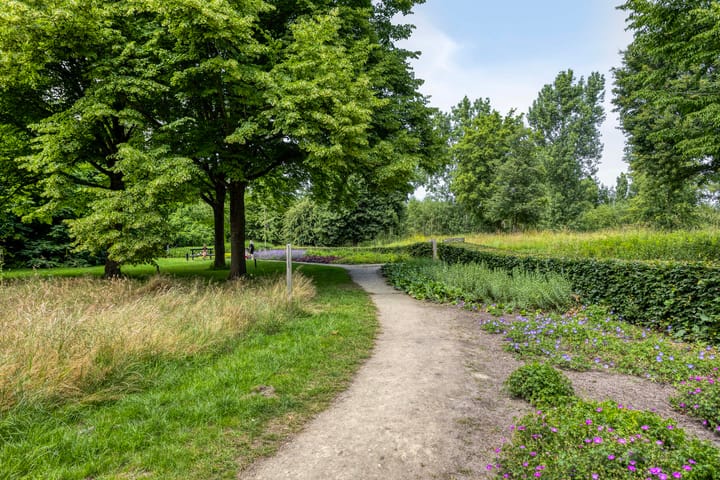 Foto 42 van Generaal Overakkerstraat 17