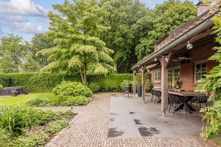 Foto 41 van Weteringsteeg 54