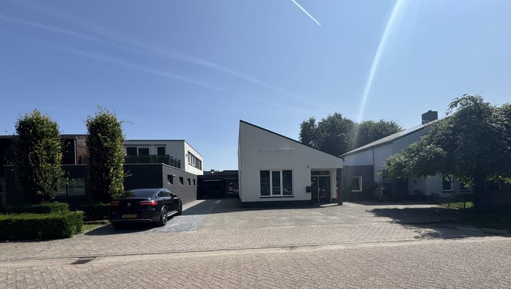 Randweg 13-a, Someren